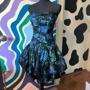 Vintage Strapless Floral Tiered Dress